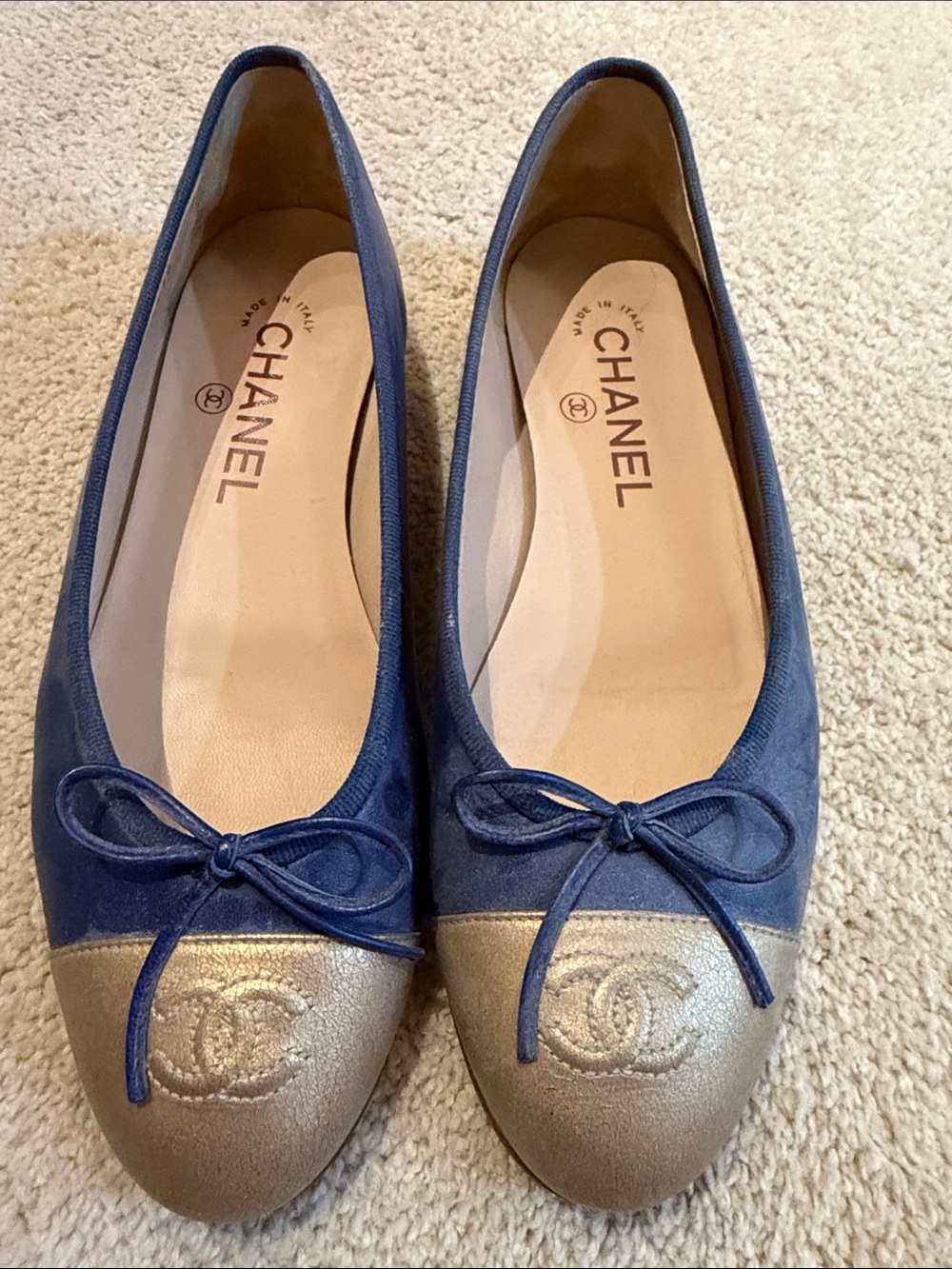 CHANEL Navy and Gold Cap-Toe Suede Ballet Flats size 37